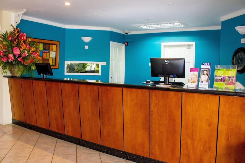 Bay Gardens Inn Gros Islet Exteriér fotografie